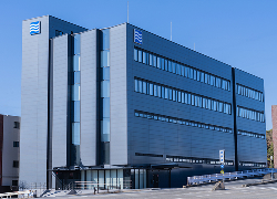 自社研修施設完備